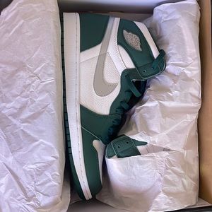 Air Jordan 1 Retro High OG | George Green/Metallic Silver